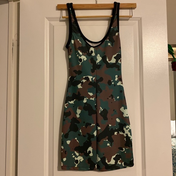 Fashion Nova “Boy Bye” Cameo Dress - Picture 2 of 4